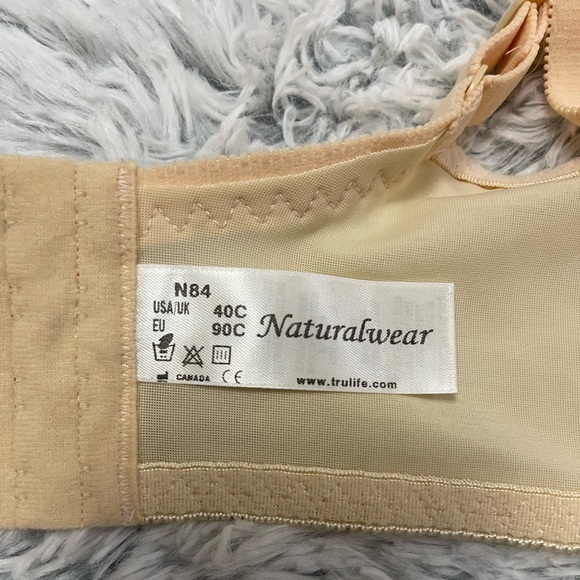 BUNDLE of two Bras size 40C Mastectomy Bras Trulife and Nauralwear - Picture 11 of 14